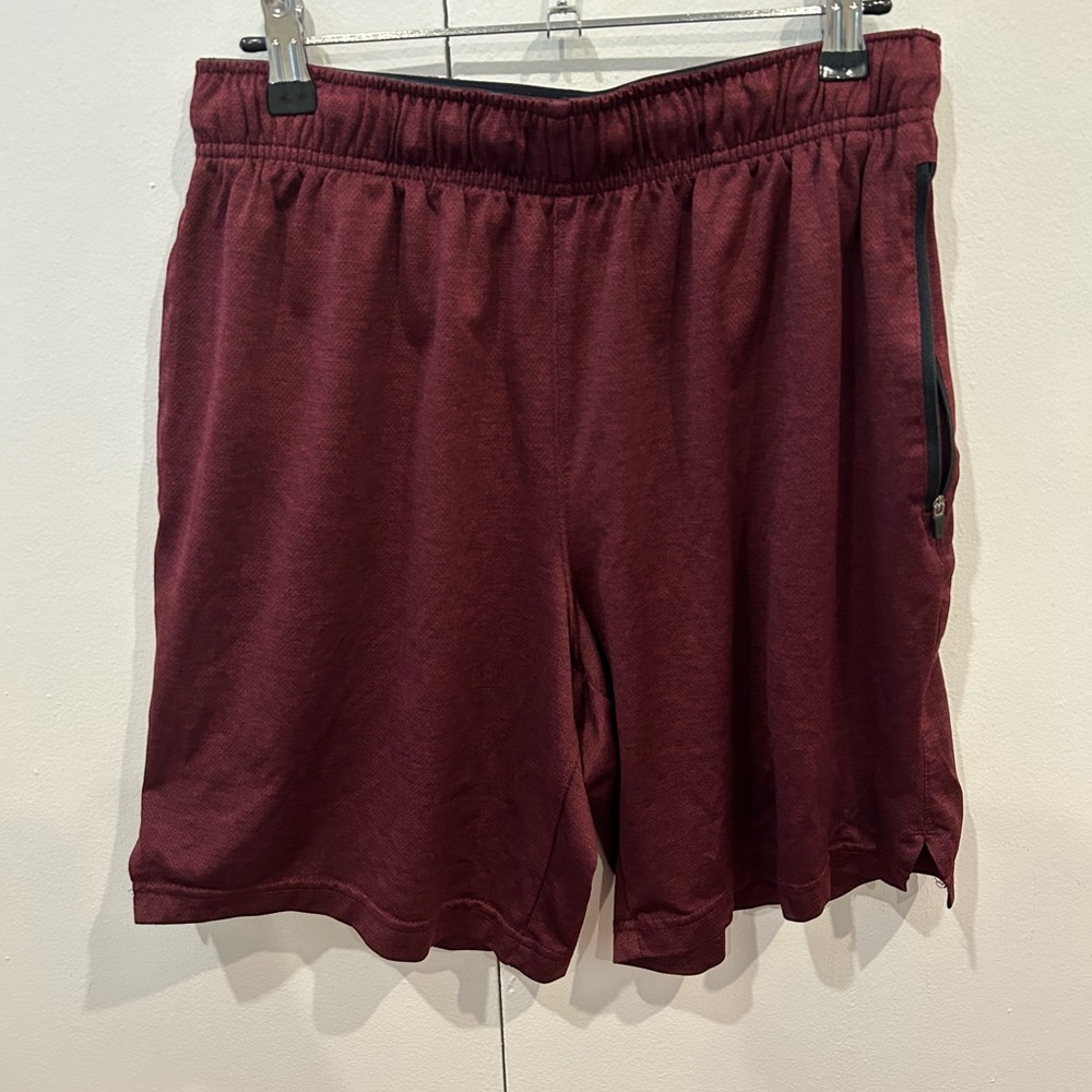 Men’s athletic shorts